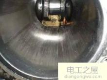 發(fā)動機拉缸維修費用(發(fā)動機拉缸有何現象)