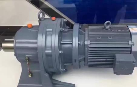 直流無刷電機(jī)（磐石市三相異步電機(jī)功率大小的選擇）